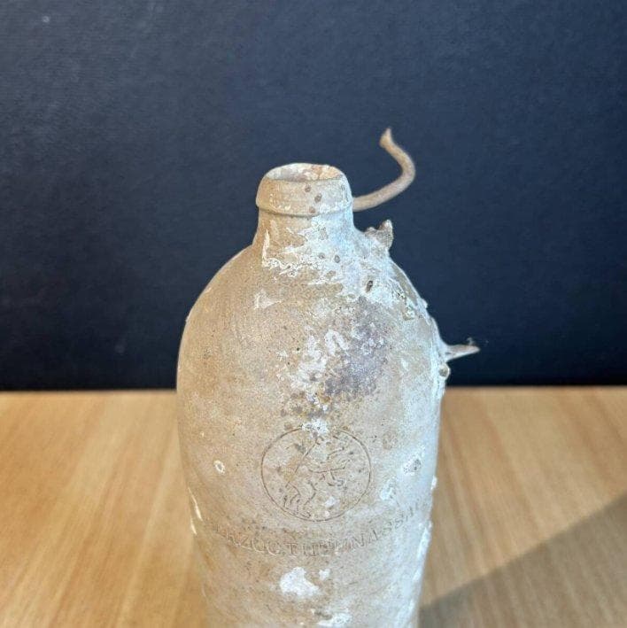 S8020　年代物　ナッソー　陶器　ボトル　1800年代〜1900年代