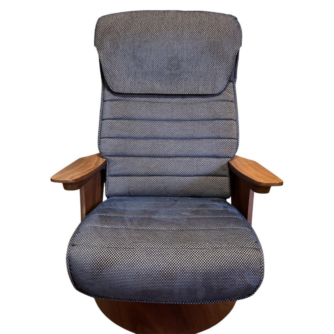 【ゆうくん】カリモク リクライニングチェア オットマン付 RU75