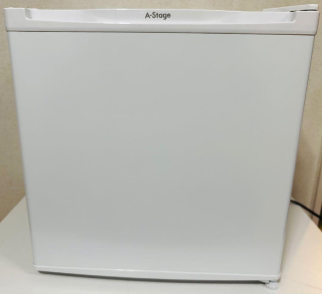ほぼ新　2025年製A-Stage 1ドア 冷凍庫 FZ03A-31WT 31L