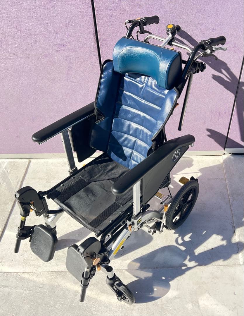 松永式ティルト・リクライニング車椅子「マイティルト」