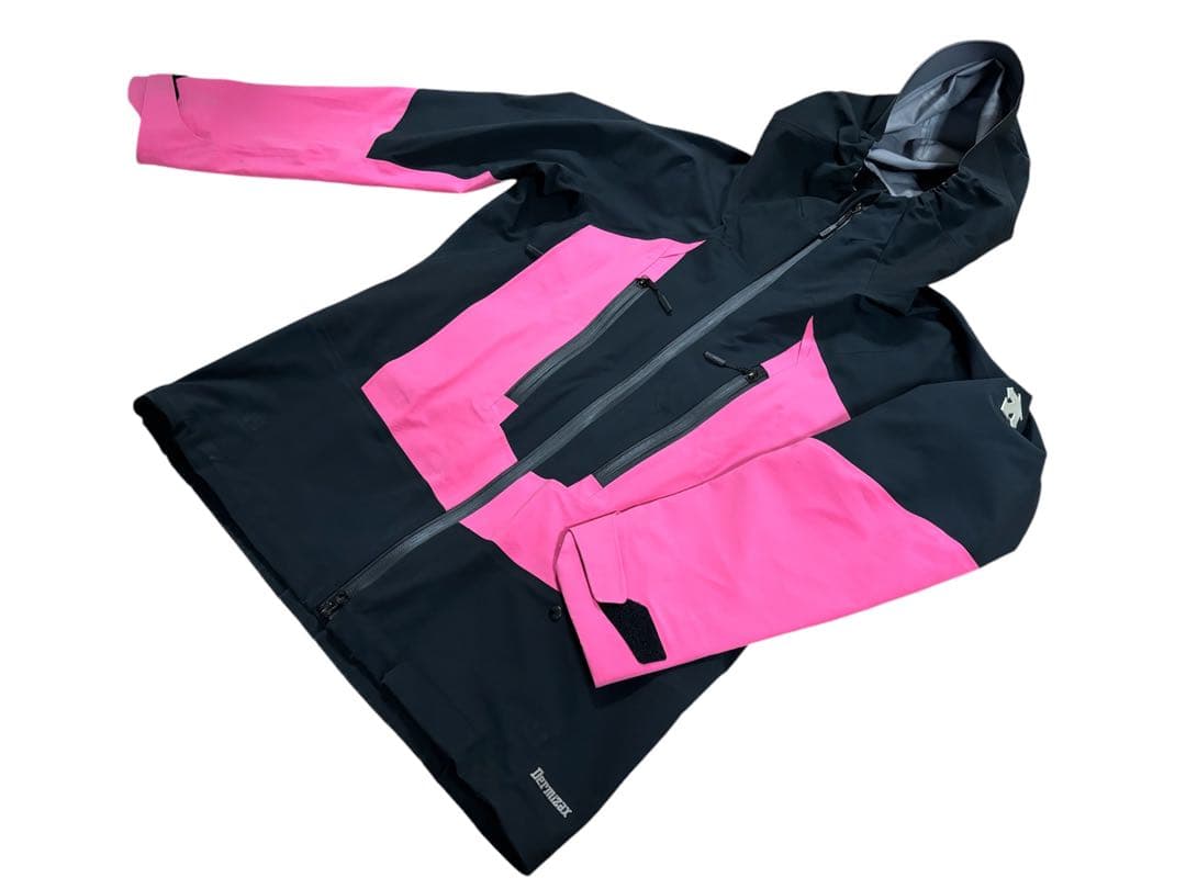 ★定価7万・22年★お洒落　選手用　デサント　スキーウエア SAJ 技術選