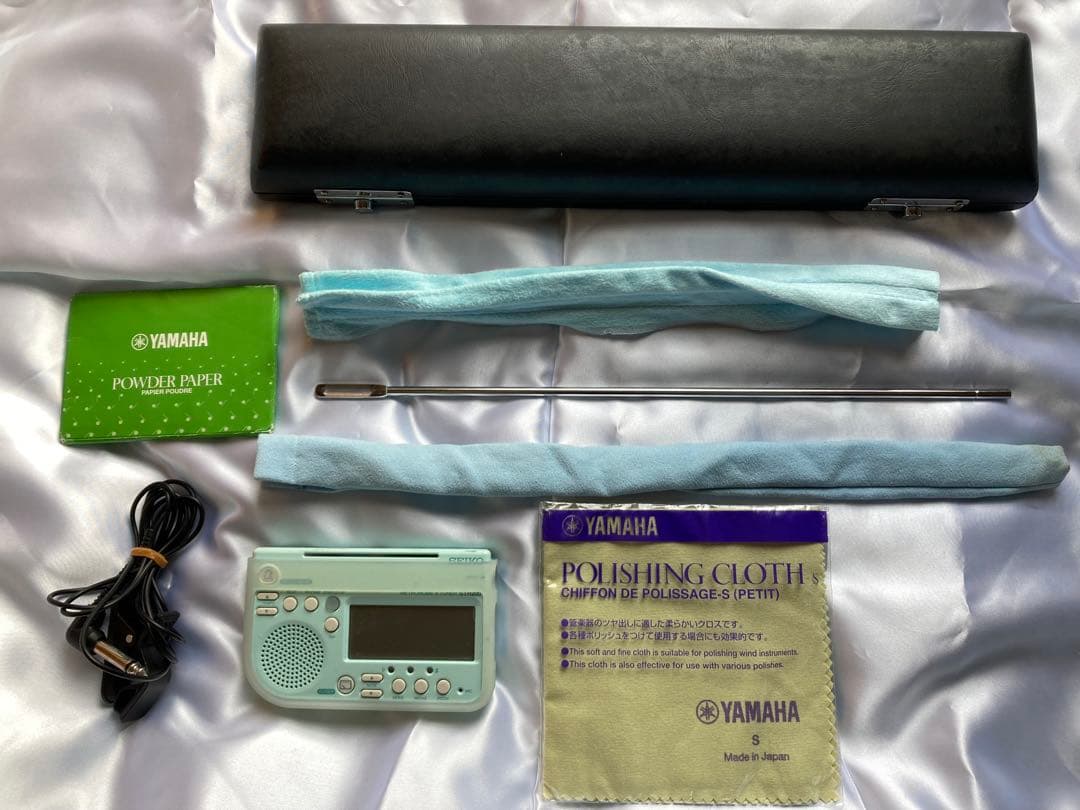 Pearlフルートpf665 頭部管銀製　初級〜中級者