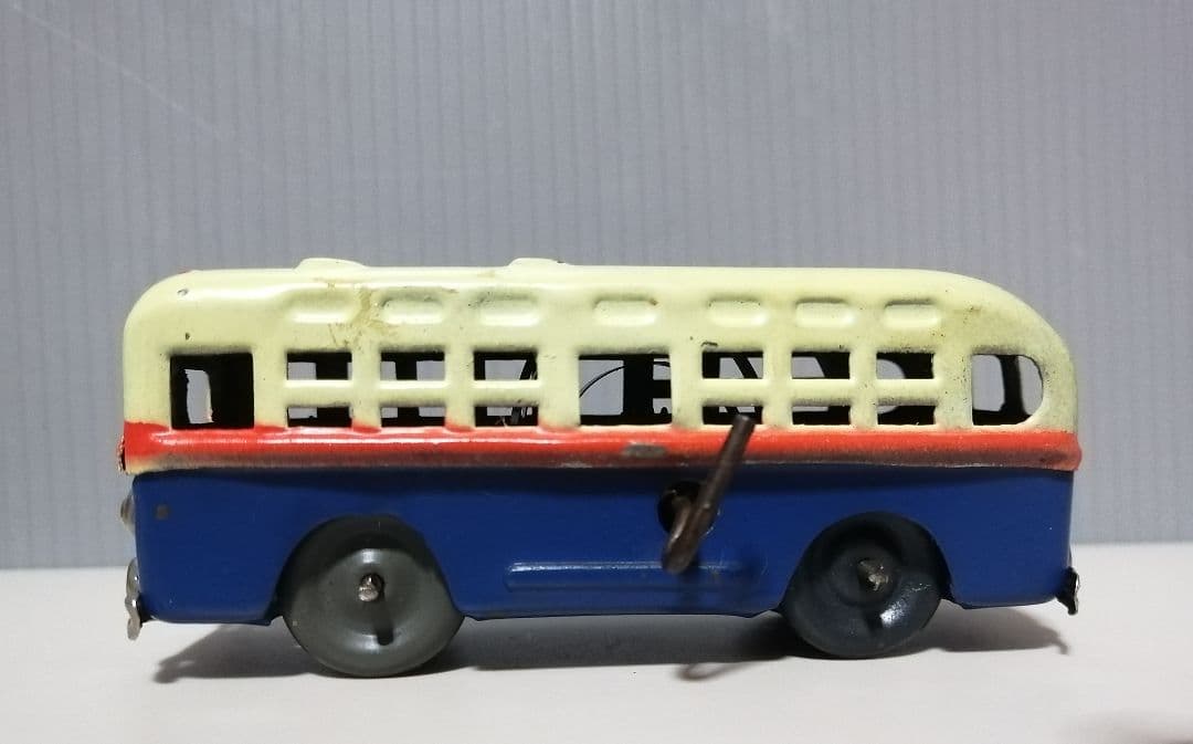 青*鳥様 オキュパイド ジャパン　ブリキ製　ゼンマイ駆動