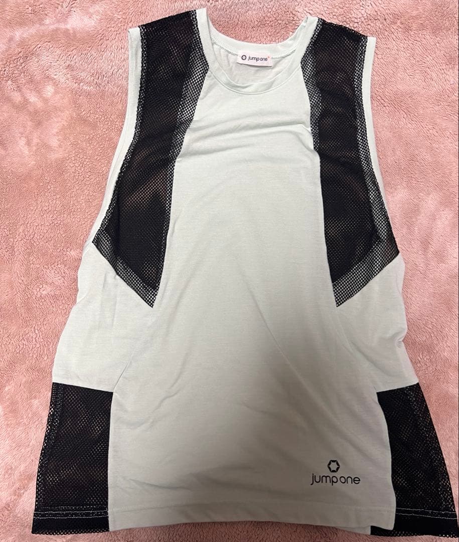 JUMPONE タンクトップ　アパレル