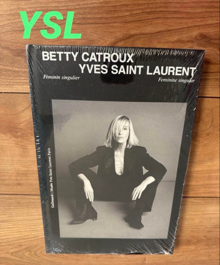 BETTY CATROUX YVES SAINT LAURENTイブサンローラン
