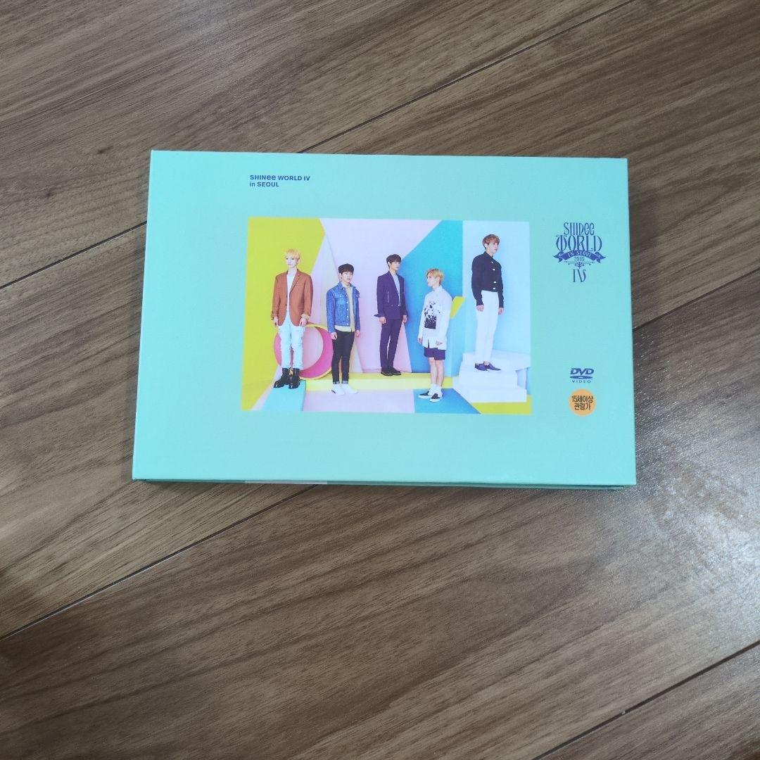SHINee WORLD IV IN SEOUL〈2枚組〉DVD