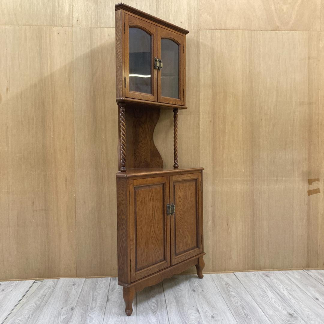 アンティーク　コーナーキャビネット　飾り棚