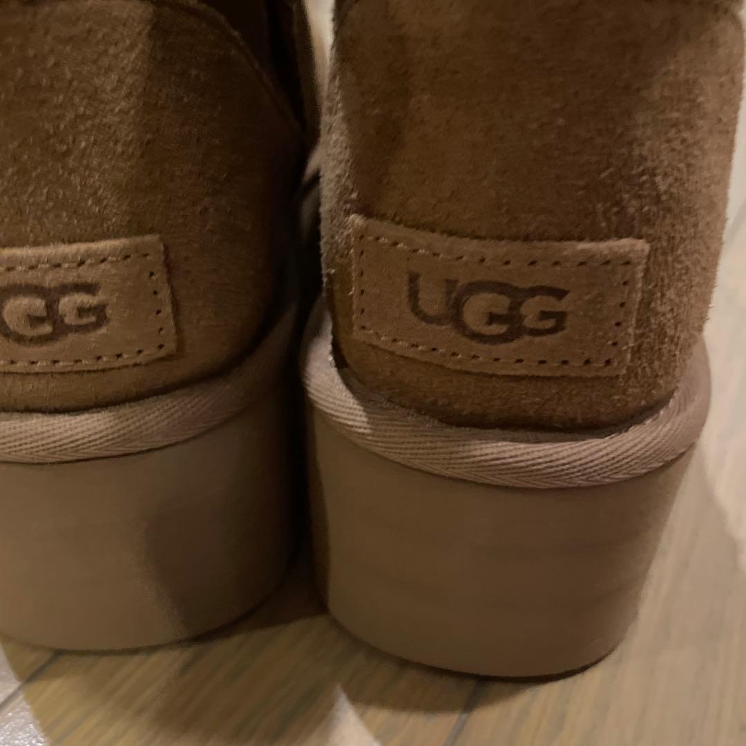 UGG ムートンブーツ ベージュ