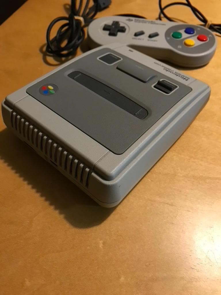 ニンテンドークラシックミニ セット（ファミコン, スーパーファミコン)ケーブル付