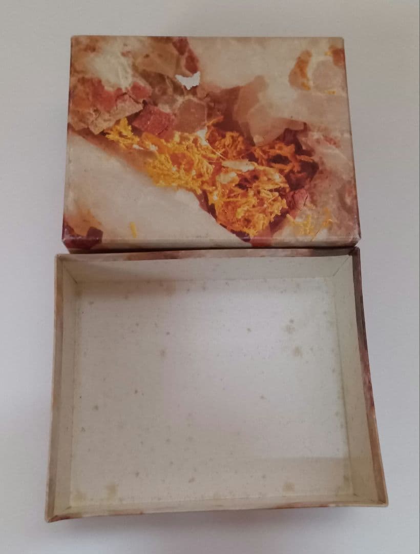 ロレックス 赤 空箱