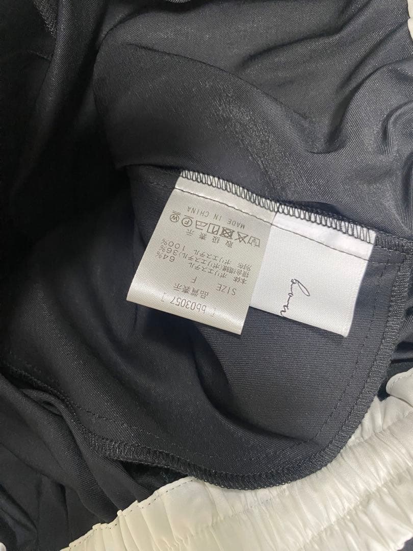 bow.a 水際 TUCK SHORT PANTS ブラック