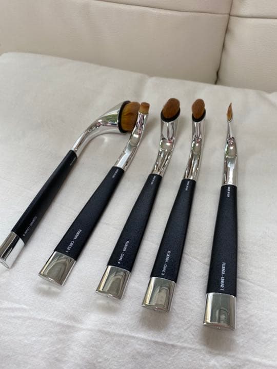 BUYMA artist brush Ｆluenta5 ブラッシュセット