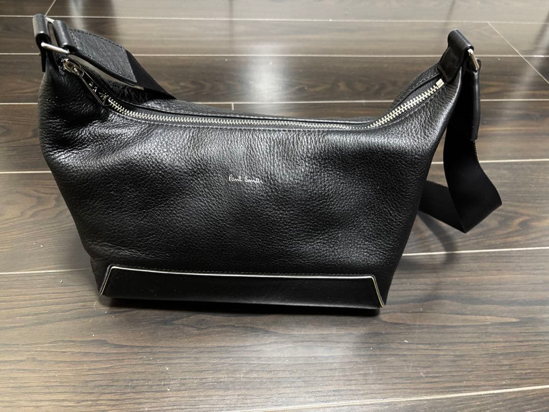 中古　Paul Smith コントラストエッジ ショルダーバッグ　ブラック黒