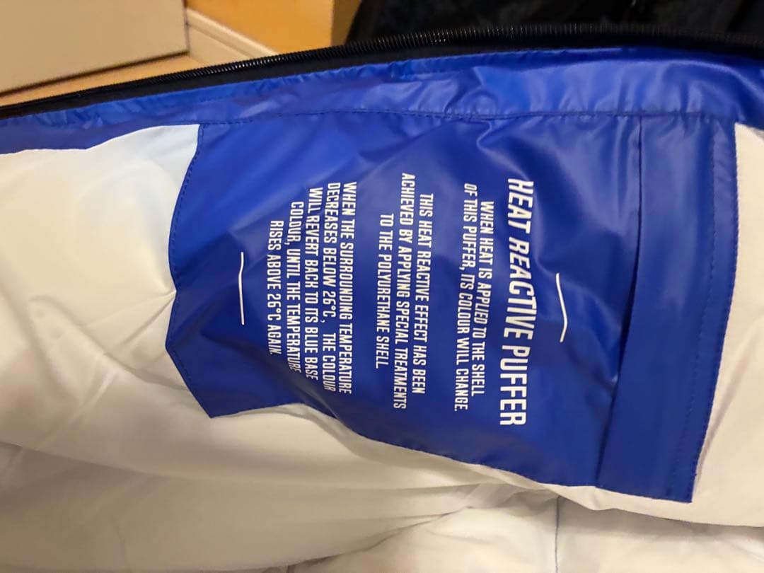 Mertra Heat Reactive Puffer Sサイズ