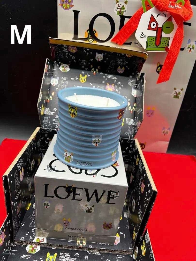 LOEWE ❣️アロマキャンドル M 　　　　　　　　　　　サイプレスボール