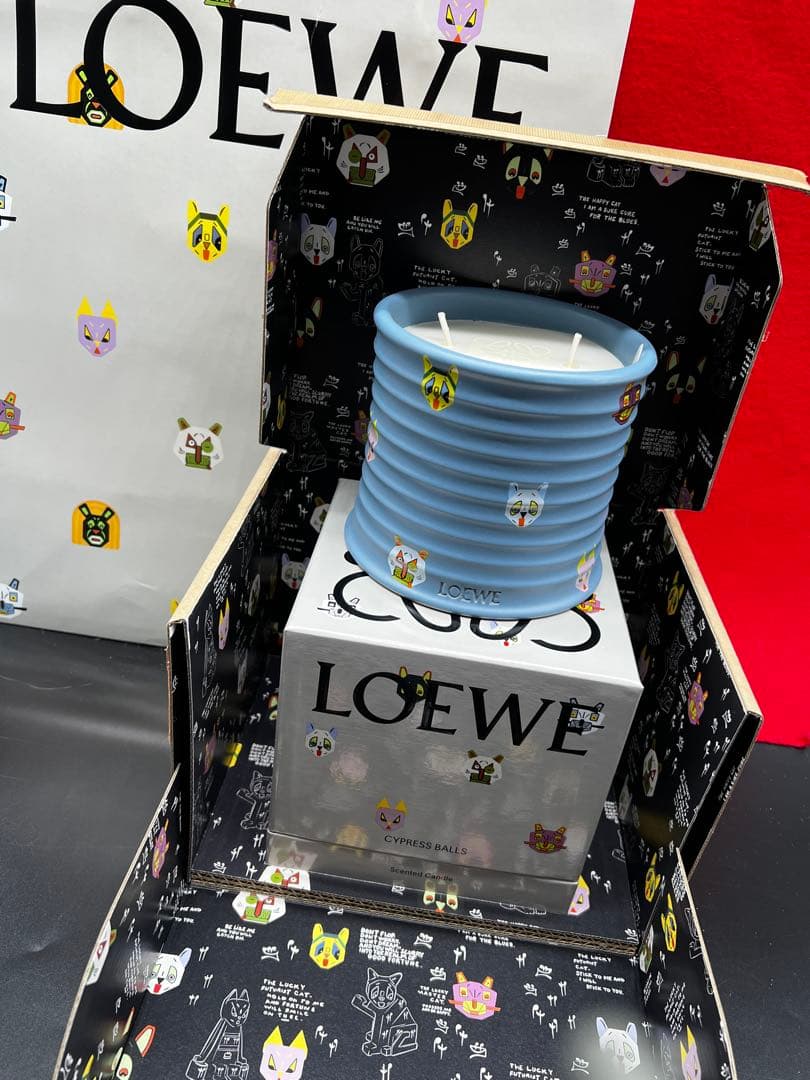 LOEWE ❣️アロマキャンドル M 　　　　　　　　　　　サイプレスボール