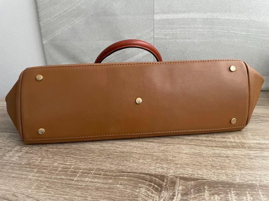 土屋鞄　ハーネステザートート　A4 キャメル