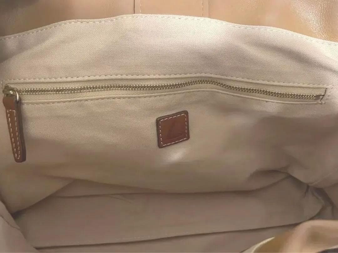 土屋鞄　ハーネステザートート　A4 キャメル