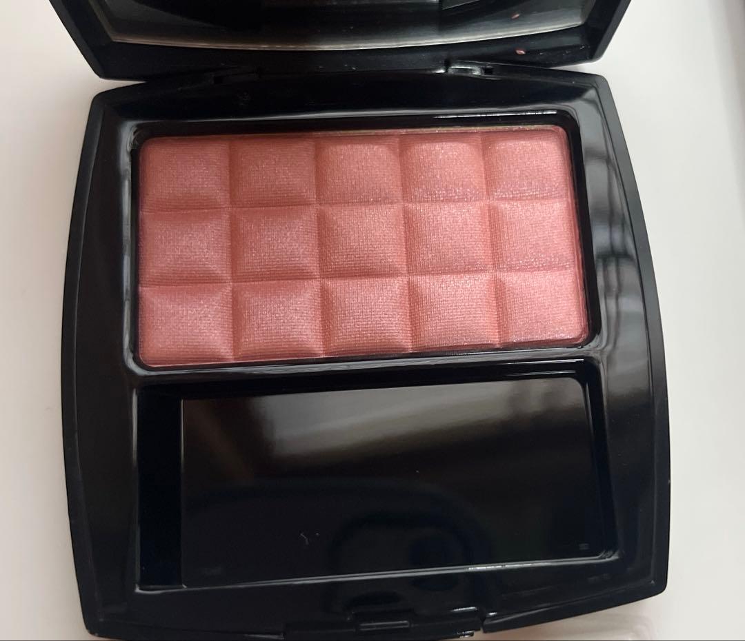 新品未使用シャネル　イレール　ブラッシュ　60ビーポップ