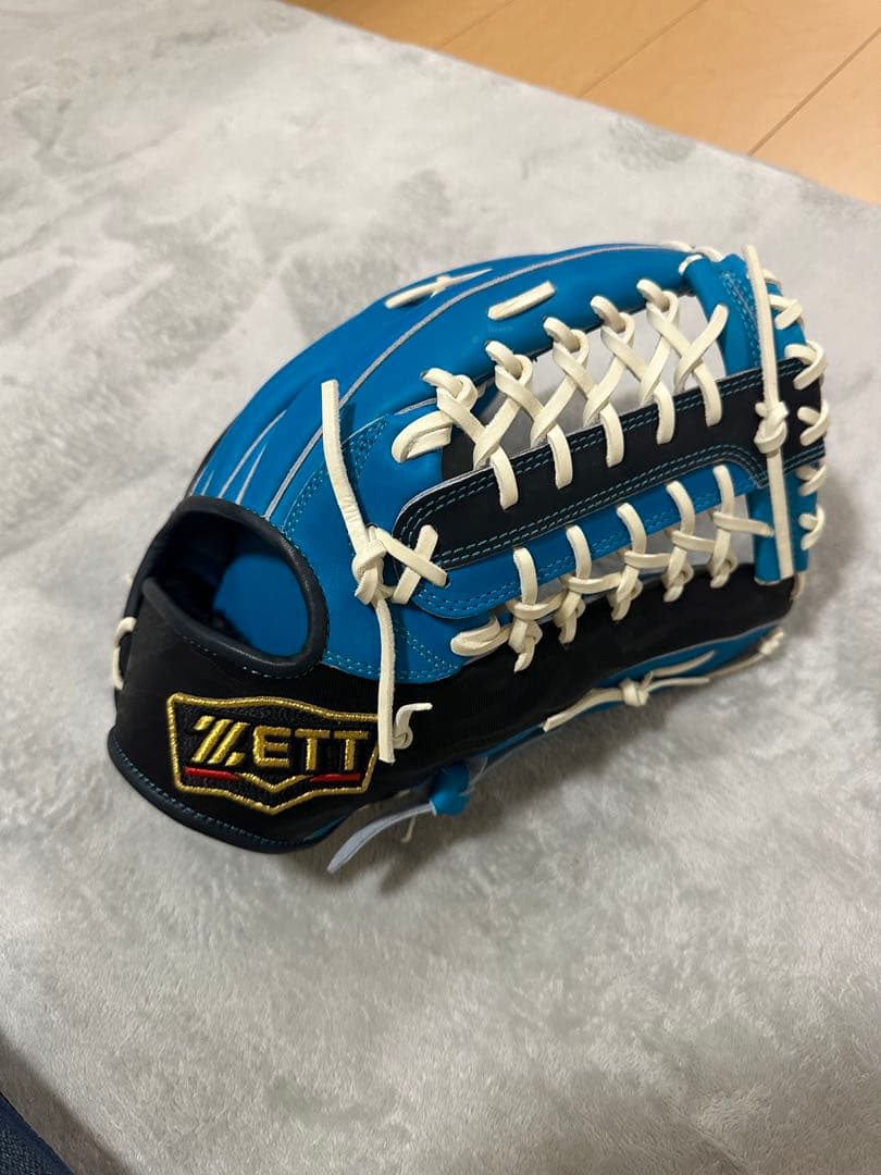 ZETTプロステイタス軟式外野手用グローブ