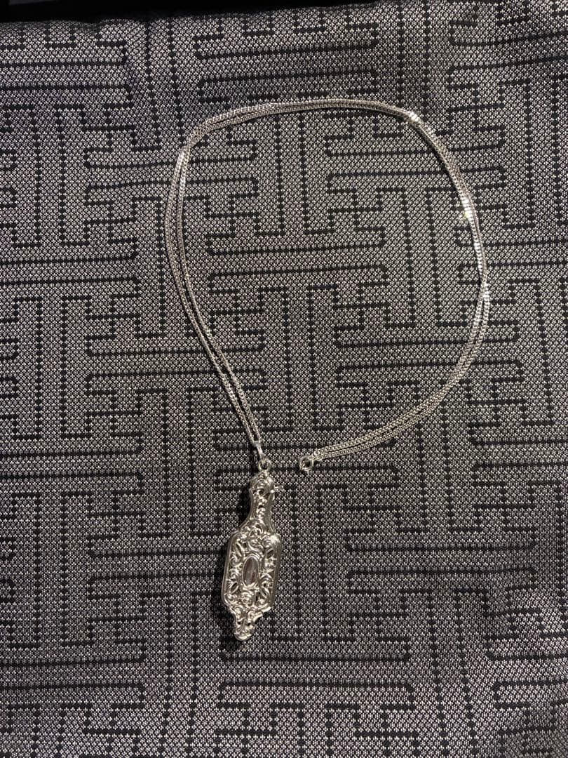 ペンダント型メガネ