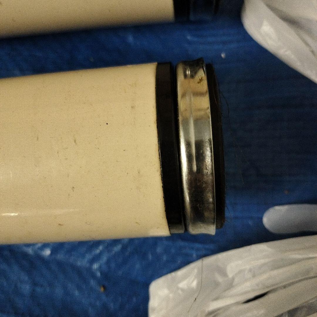 Takadaマッサージベッド施術・エステベッド（脚４本外し同梱・脚本体に錆有り）