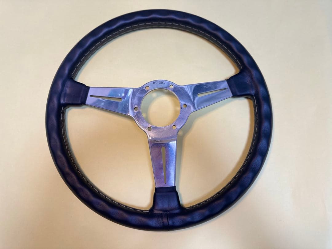 ハンドル　ナルディ　イタリア製