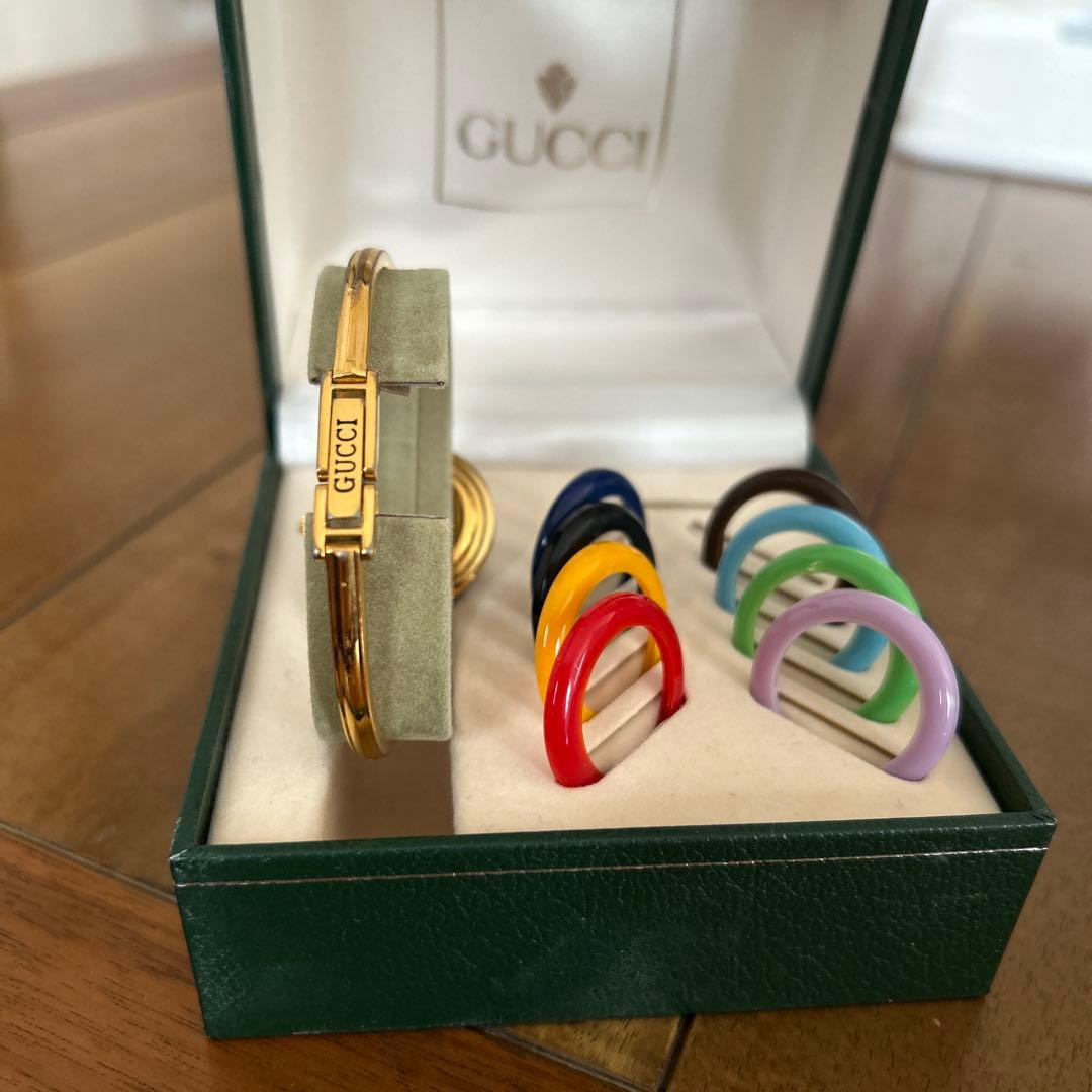 GUCCI チェンジベゼル　時計 カラフルバンド付き　9色