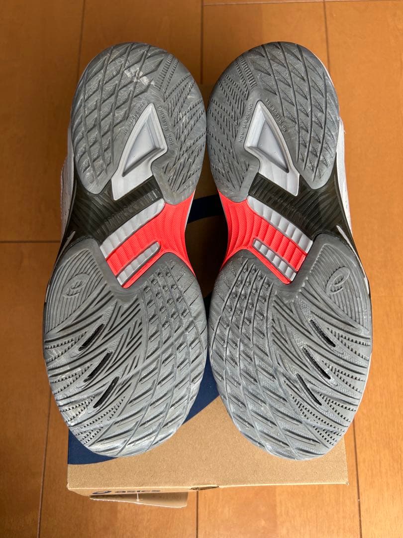 アシックス　バレーボールシューズ　V-SWIFT FF4 23.5㎝