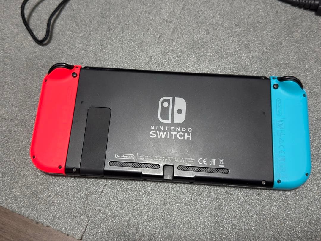Nintendo Switch 初期型