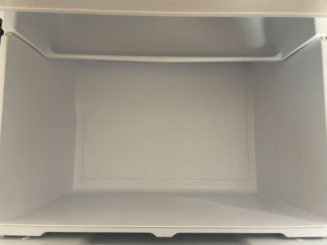 ホワイト冷蔵庫　三菱　MR-CX27D-W