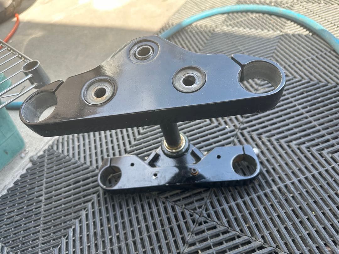 ドラッグスター400 トリプルツリー純正　中古品　ブラックカラー