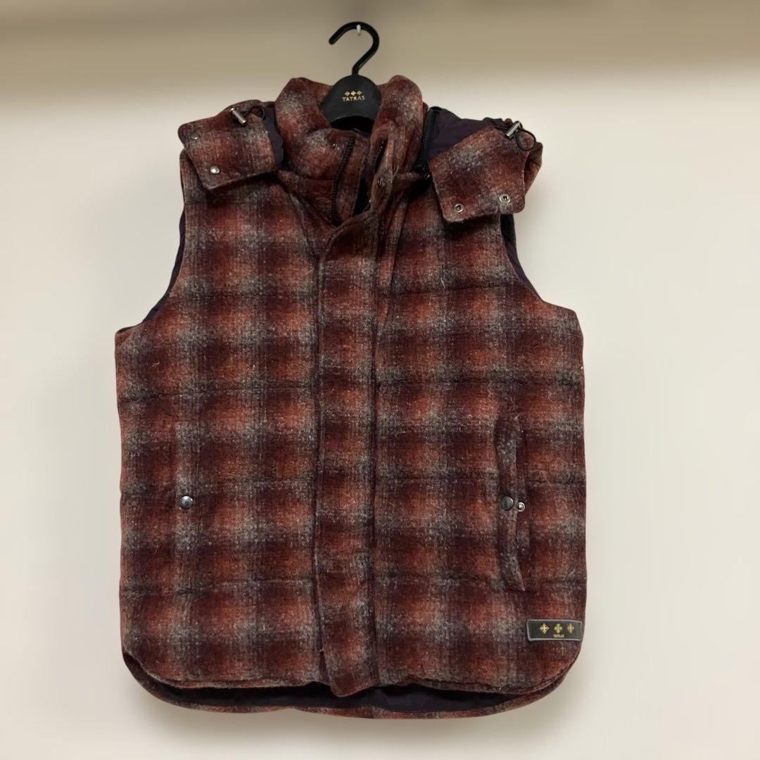 TATRAS フード付ダウンベスト　メンズ　サイズ04