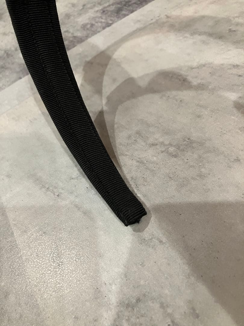 ビンテージ CELINE ブラックカチューシャ ゴールドサークルロゴ