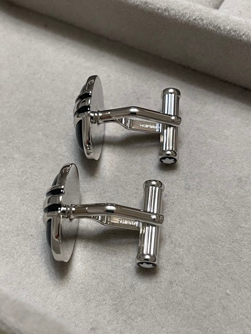 美品　MONTBLANC カフス　オニキス　 オーバル　シルバー　ブラック