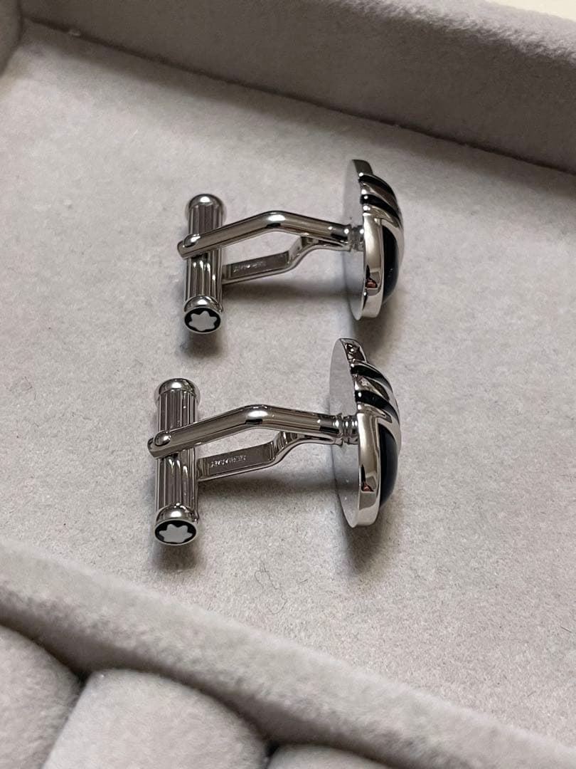 美品　MONTBLANC カフス　オニキス　 オーバル　シルバー　ブラック