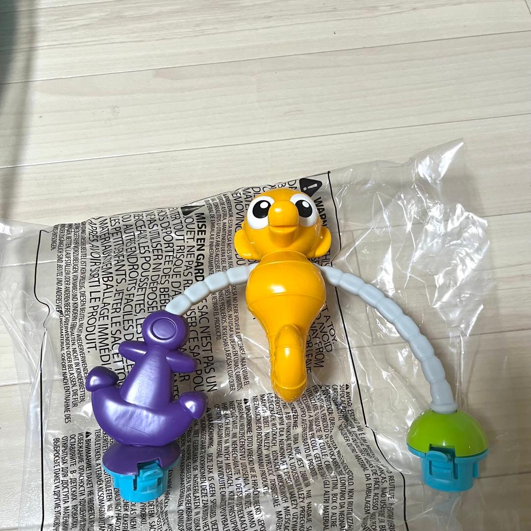 美品 使用数回 箱付き ファインディングニモ ジャンパルー