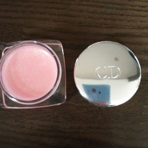 新品含む三点まとめ売り「CHANEL、Dior」