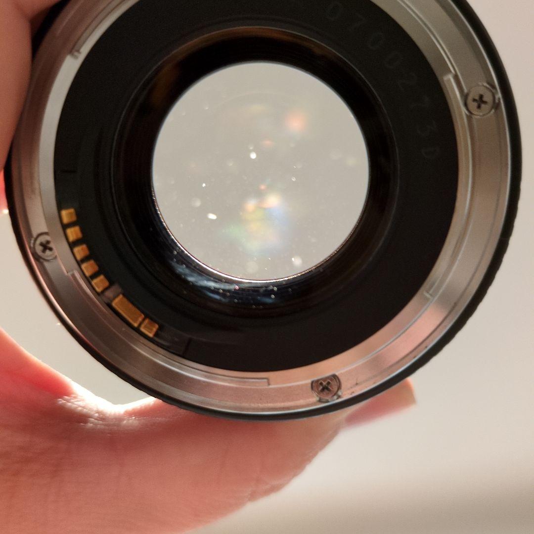 Canon EOS 80D デジタル一眼レフカメラ　85mm f1.8付き