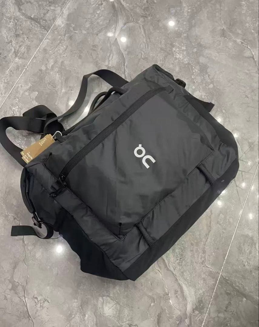 Onのトラックパック35Lライトブラック