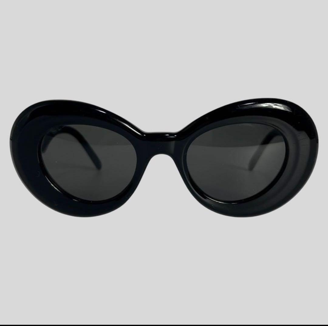 LOEWE キャットアイサングラス