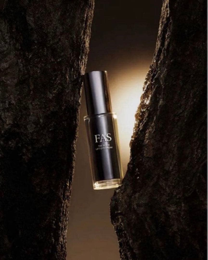 FAS ザ ブラック リフト アイクリーム 15g