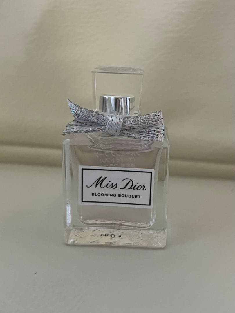 ミスディオール オードゥトワレ 5ml ブルーミングブーケ