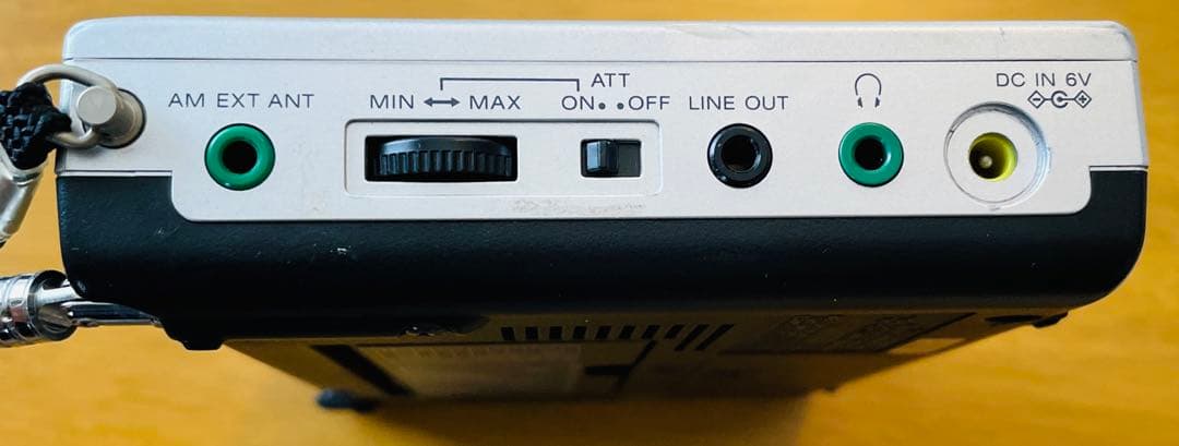 〈中古〉SONY ICF-SW7600GRラジオ ワールド版