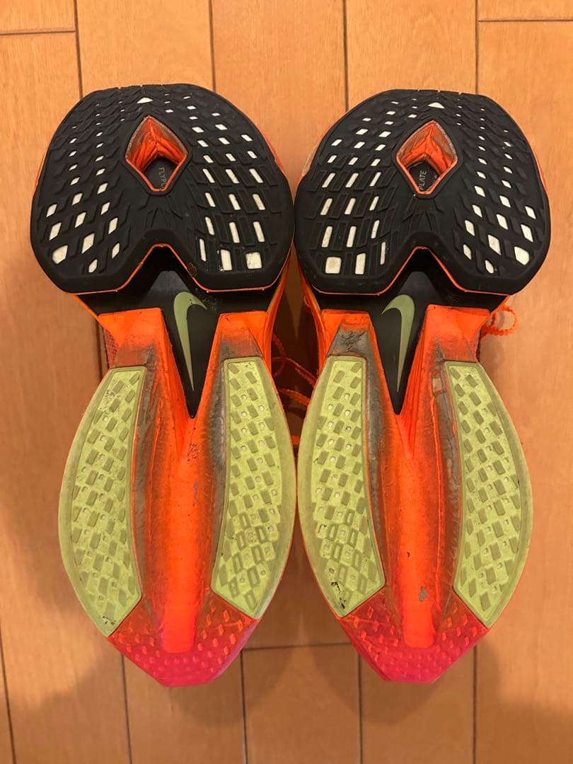 Nike アルファフライ2