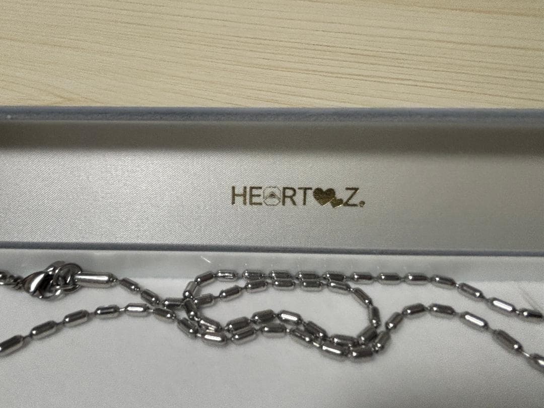 【半額以下】【箱付き】即日発送HEARTZ メタリックネックレスⅠ 55cm