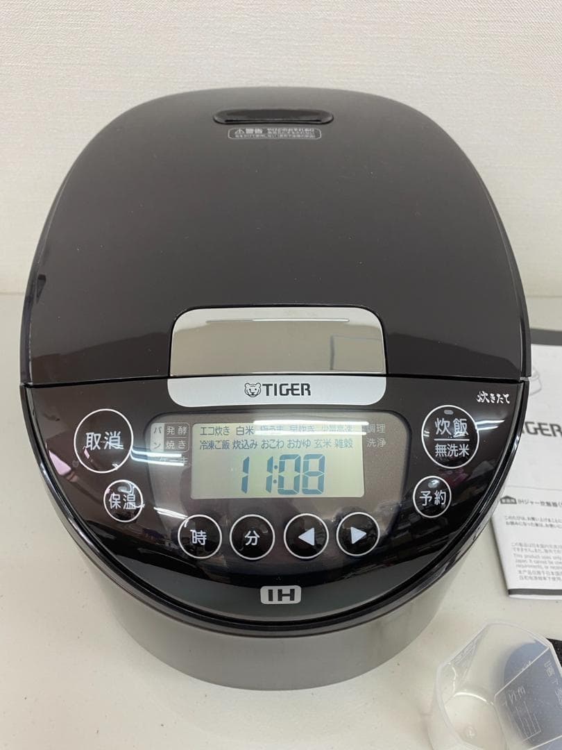 美品 タイガー IHジャー炊飯器10合炊き JPW-D180 炊飯ジャー