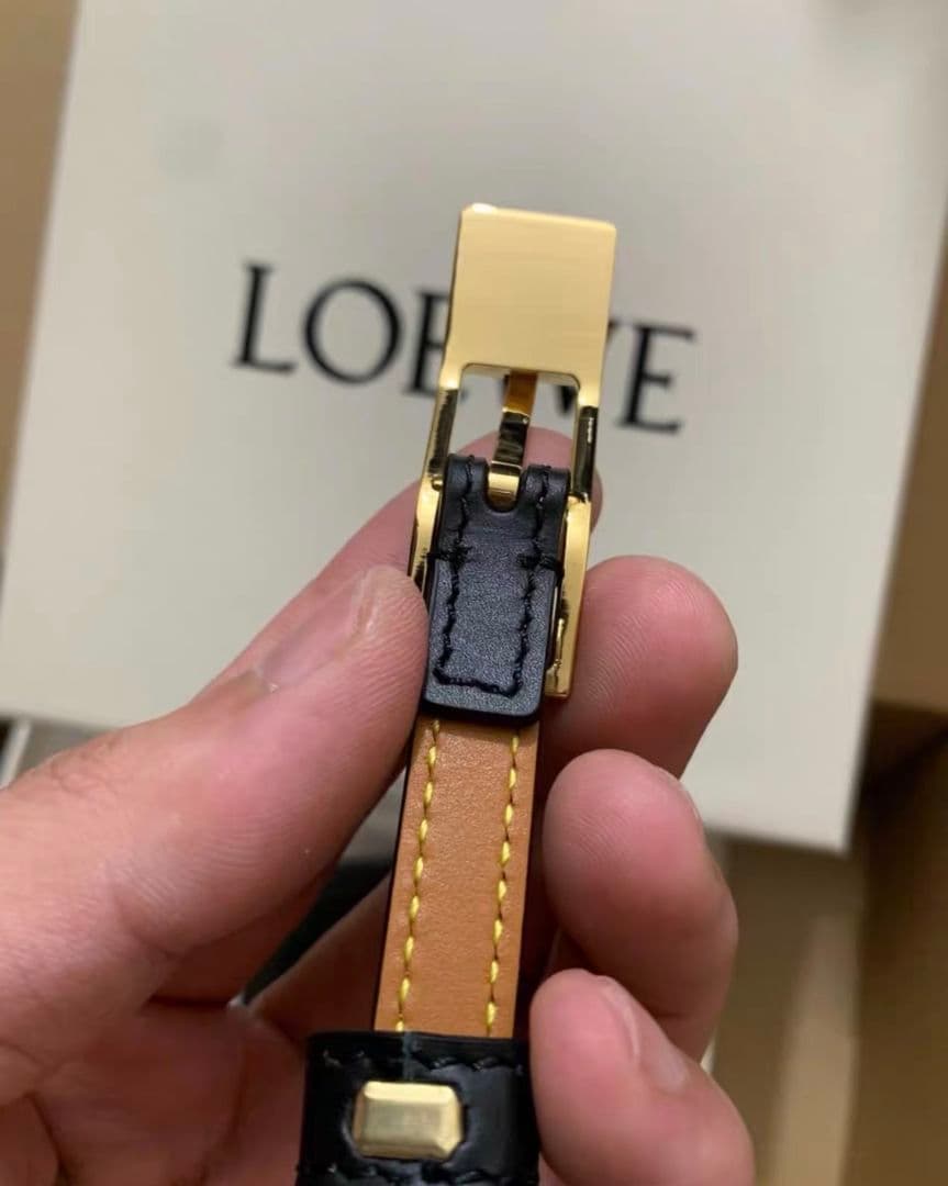 LOEWE ロエベ レザー ベルト（ブラック＆イエロー）