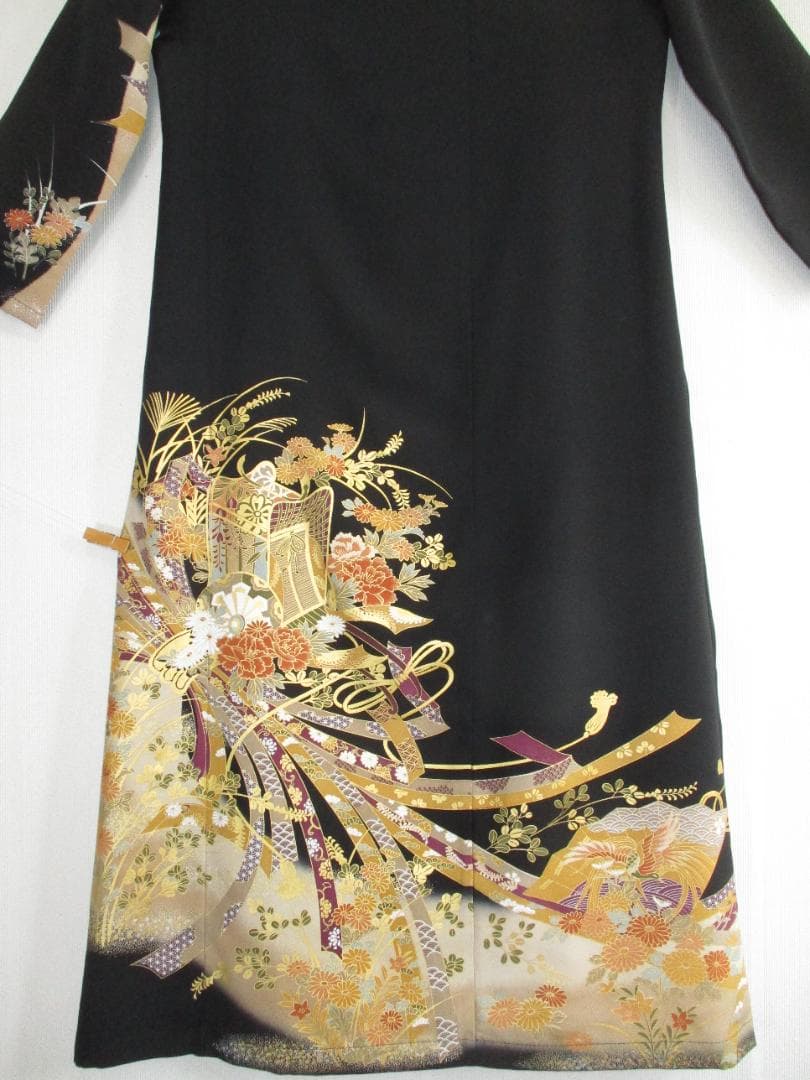 Ｌ～2Ｌサイズ　黒留袖からの着物リメイクドレスです 　着丈１２２cm