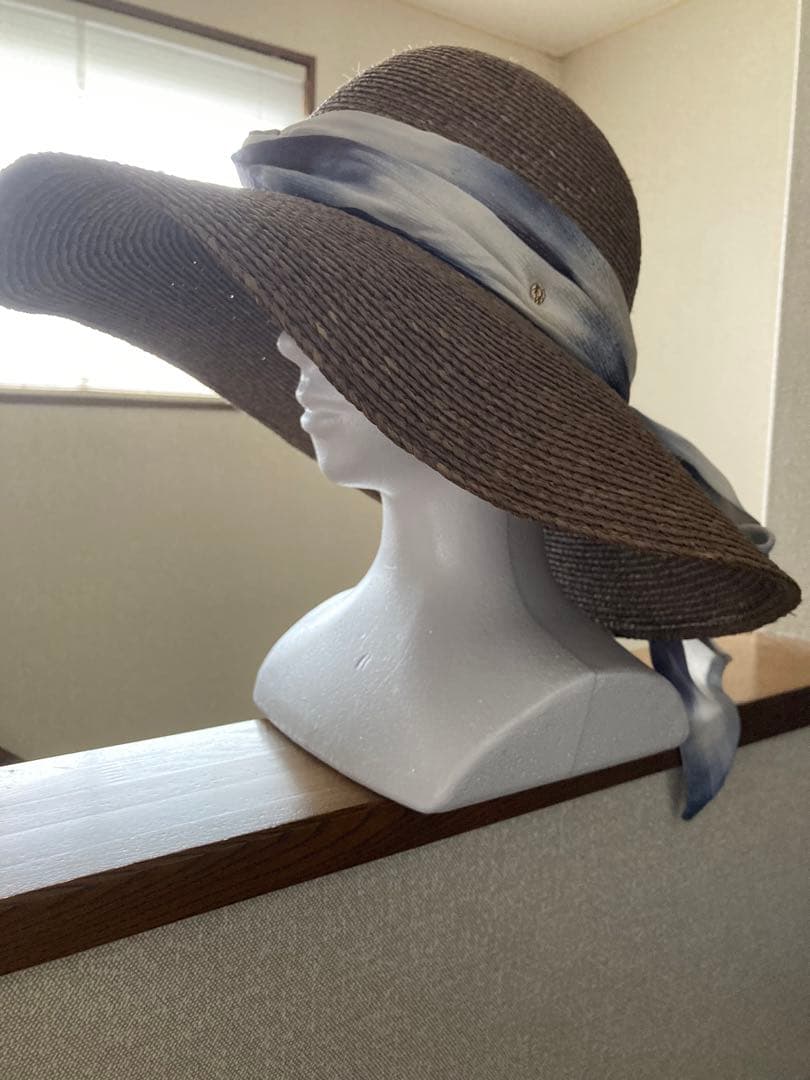 ヘレンカミンスキー　新品未使用帽子